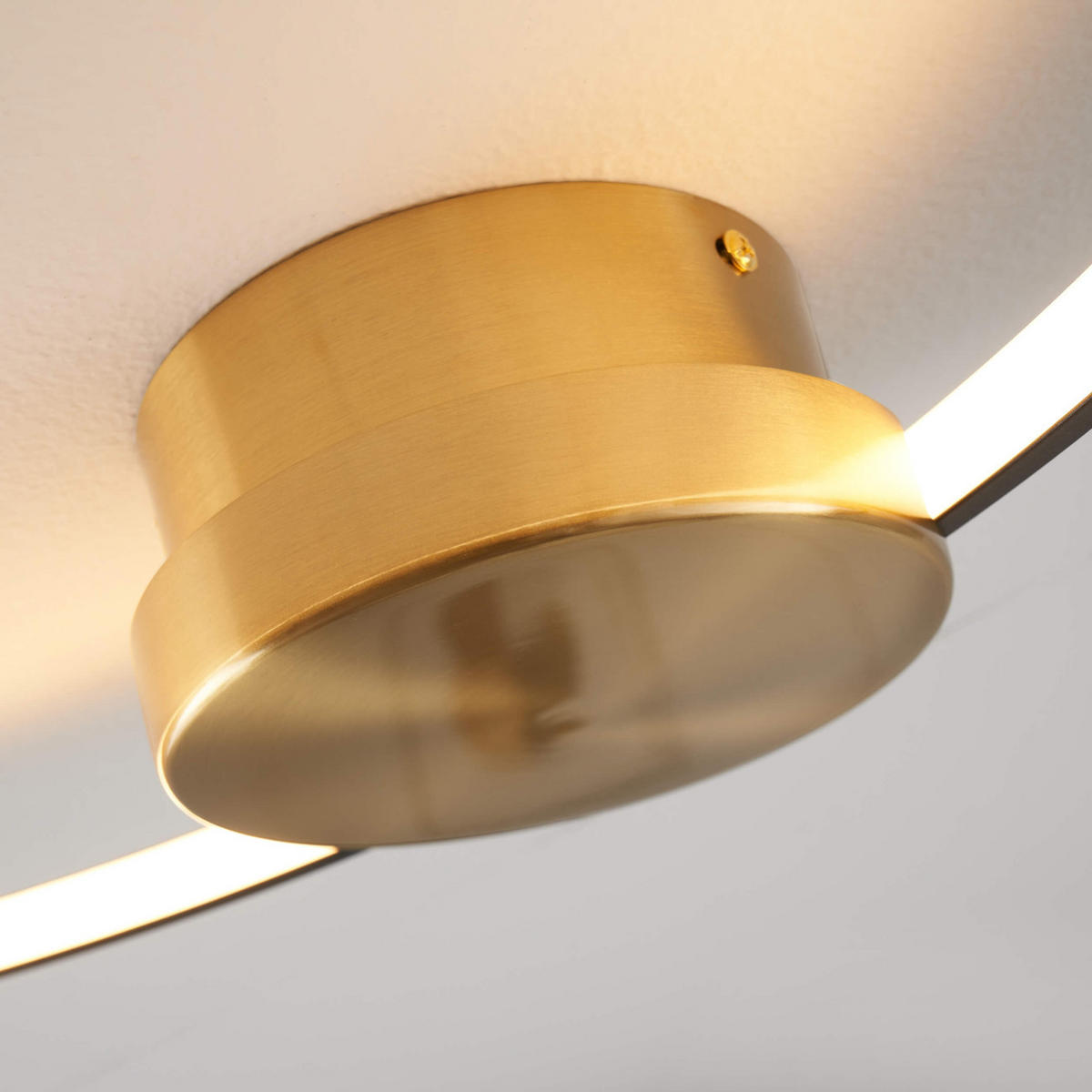 DECKENLEUCHTE Alisa, Schwarz und gold, 67cm, Dimmbar - Goldfarben, Metall (67/60/6cm) - KOSILUM
