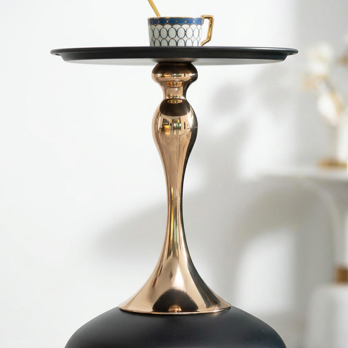 COUCHTISCH Beistelltisch Metall Tray Oberfläche kompakt modern stabil Schwarz Standardgröße Metallgestell - Goldfarben/Schwarz, Metall (38/38/54cm) - EVRYAE