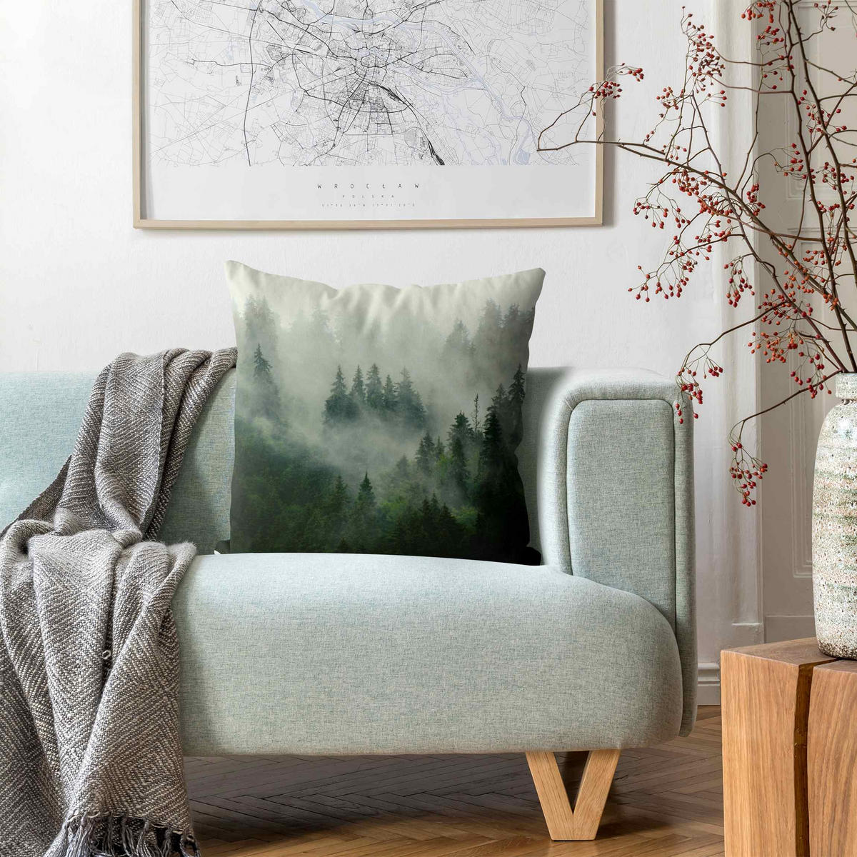 DEKOKISSEN Tiefgrüner Tannenwald im Nebel 40/40 cm - Grün, Textil (40/40/10cm) - Bilderwelten