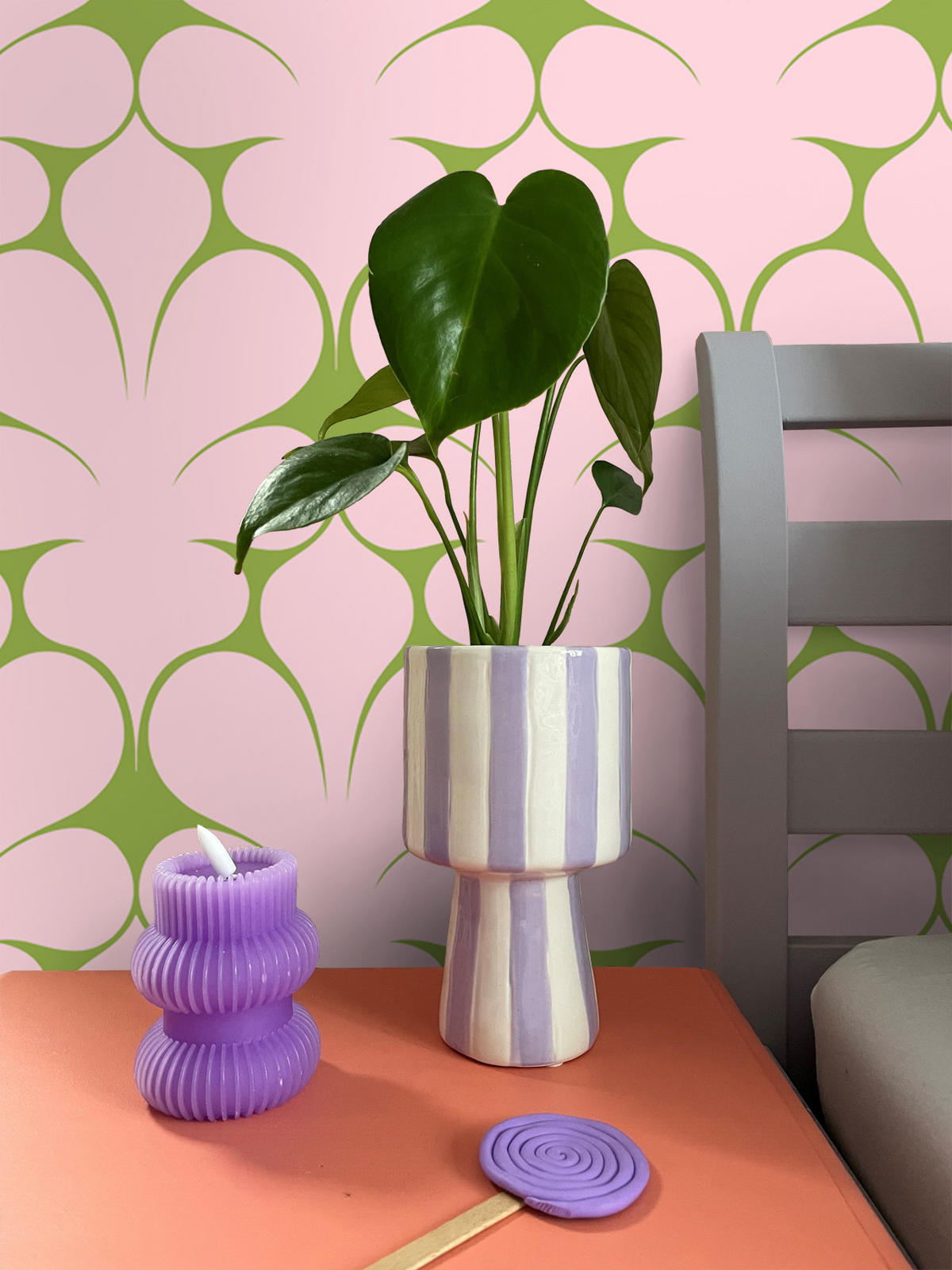 TAPETE Retro-Ornamente 50 x 900 cm - Pink, Papier (50/900cm) - ESTAhome