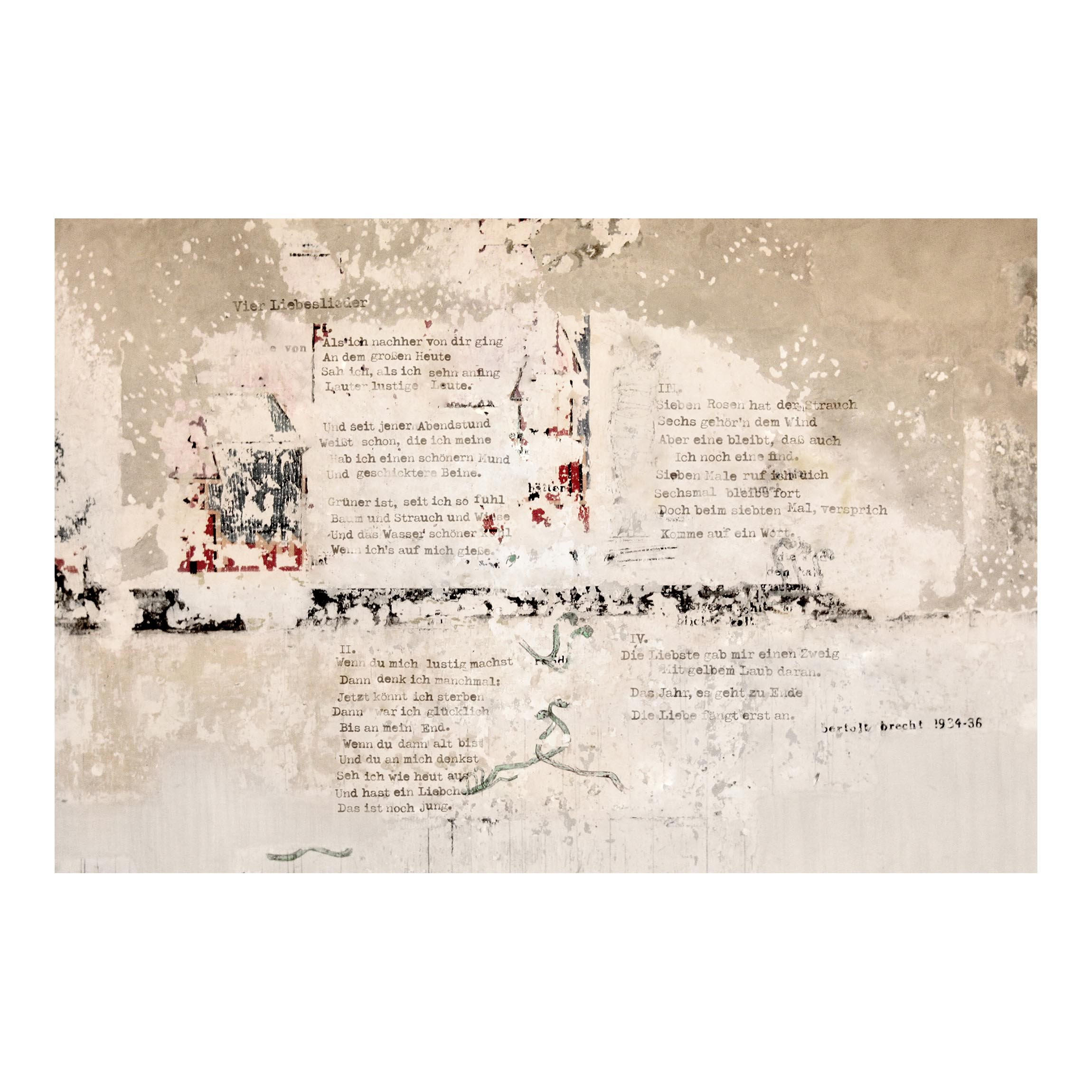 FOTOTAPETE Alte Betonwand mit Bertolt Brecht Versen 336/225 cm - Eichefarben, Papier (336/225cm) - Bilderwelten