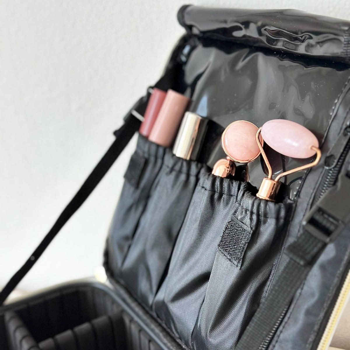 MAKE-UP-TASCHE mit anpassbaren Innenfächern - Grau, Kunststoff (23.4/9.5/26cm) - Intirilife