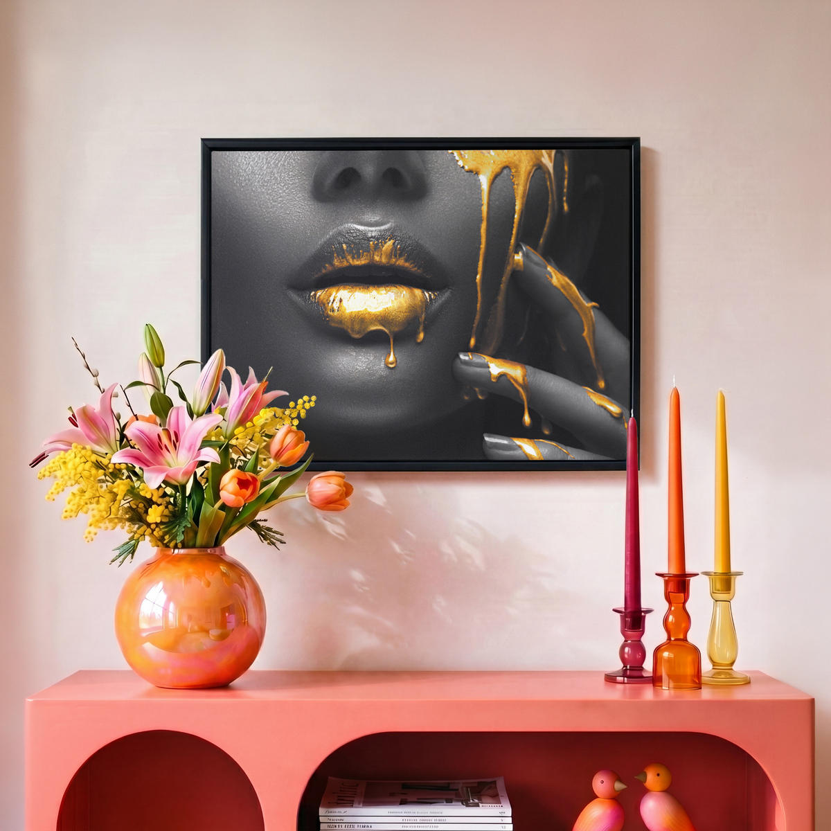 LEINWAND Bilder mit Rahmen - Frau - Schwarz - Gold - Gesicht - Lippen - 40x30 - Goldfarben, Textil (40/30cm) - MuchoWow