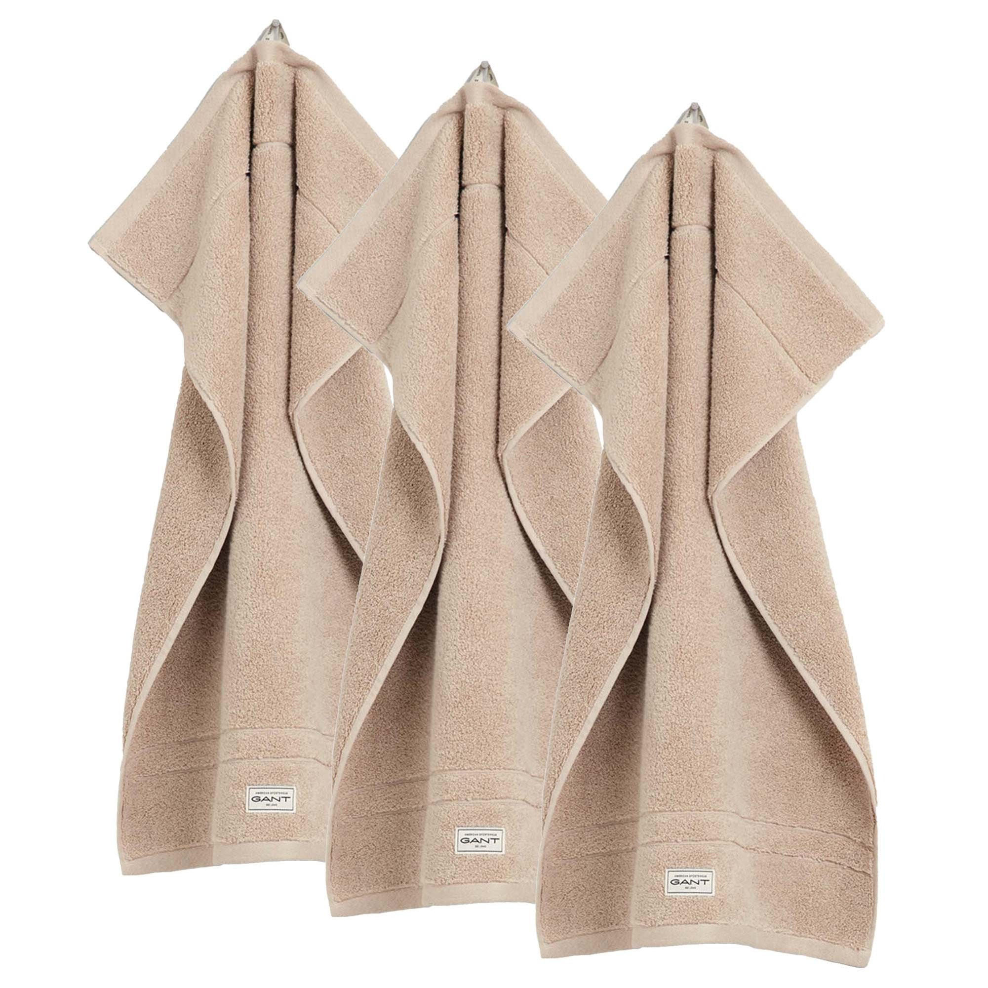 GANT Gästehandtuch 30 x 50 cm, 3er-Pack – Sand, uni mit kleinem Logo, Frottee aus Bio-Baumwolle - Beige, Textil (200/10/135cm) - GANT