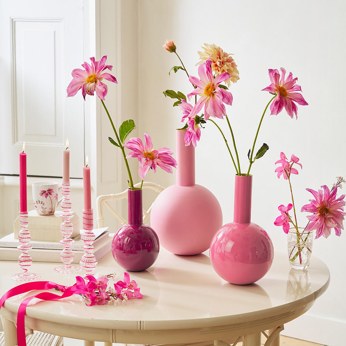 VASE Metal small bright rosa 15x26 cm - Rosa, Metall (26cm) - Pip Studio