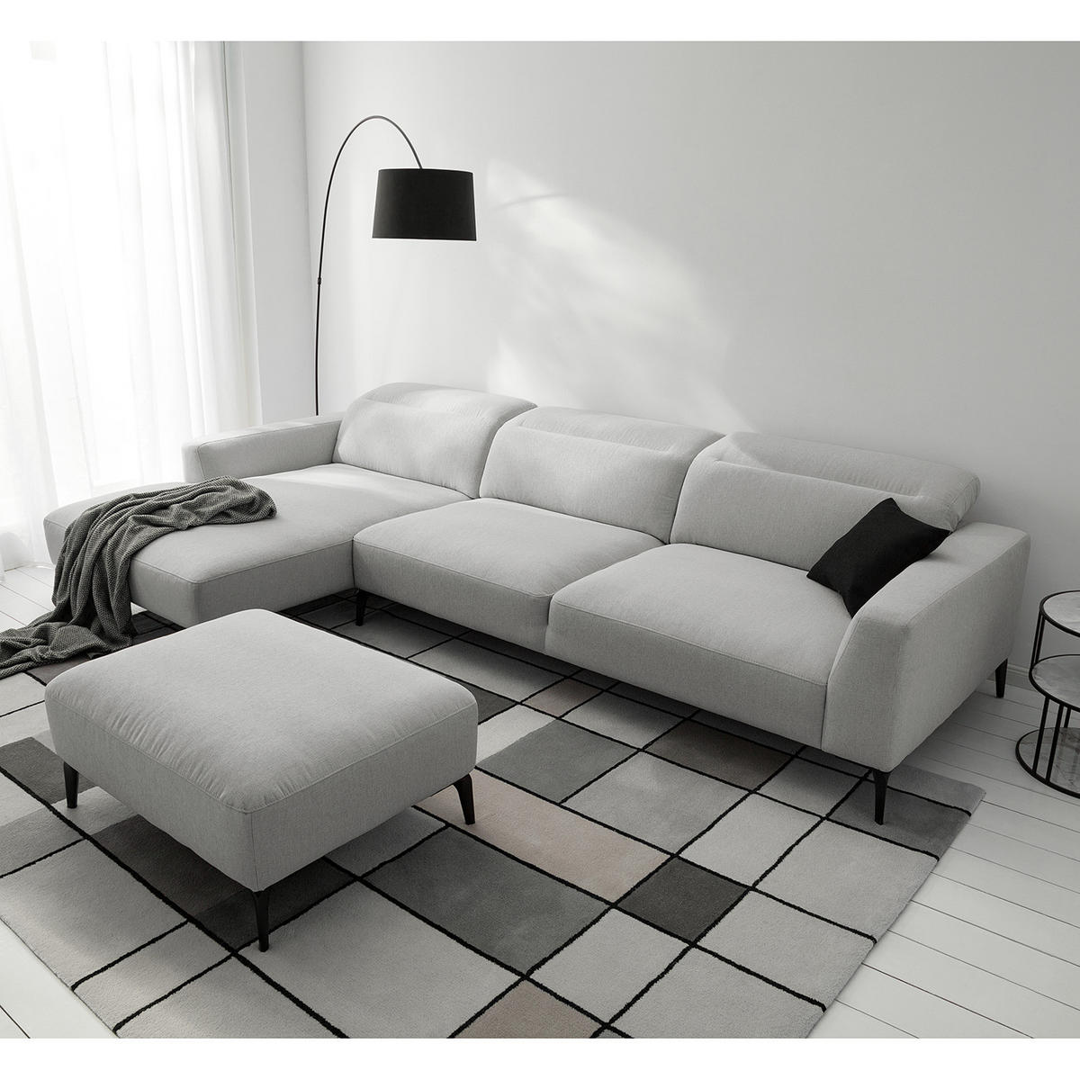 ECKSOFA mit Longchair - Hellgrau/Schwarz, Textil/Metall (328/180cm) - home24