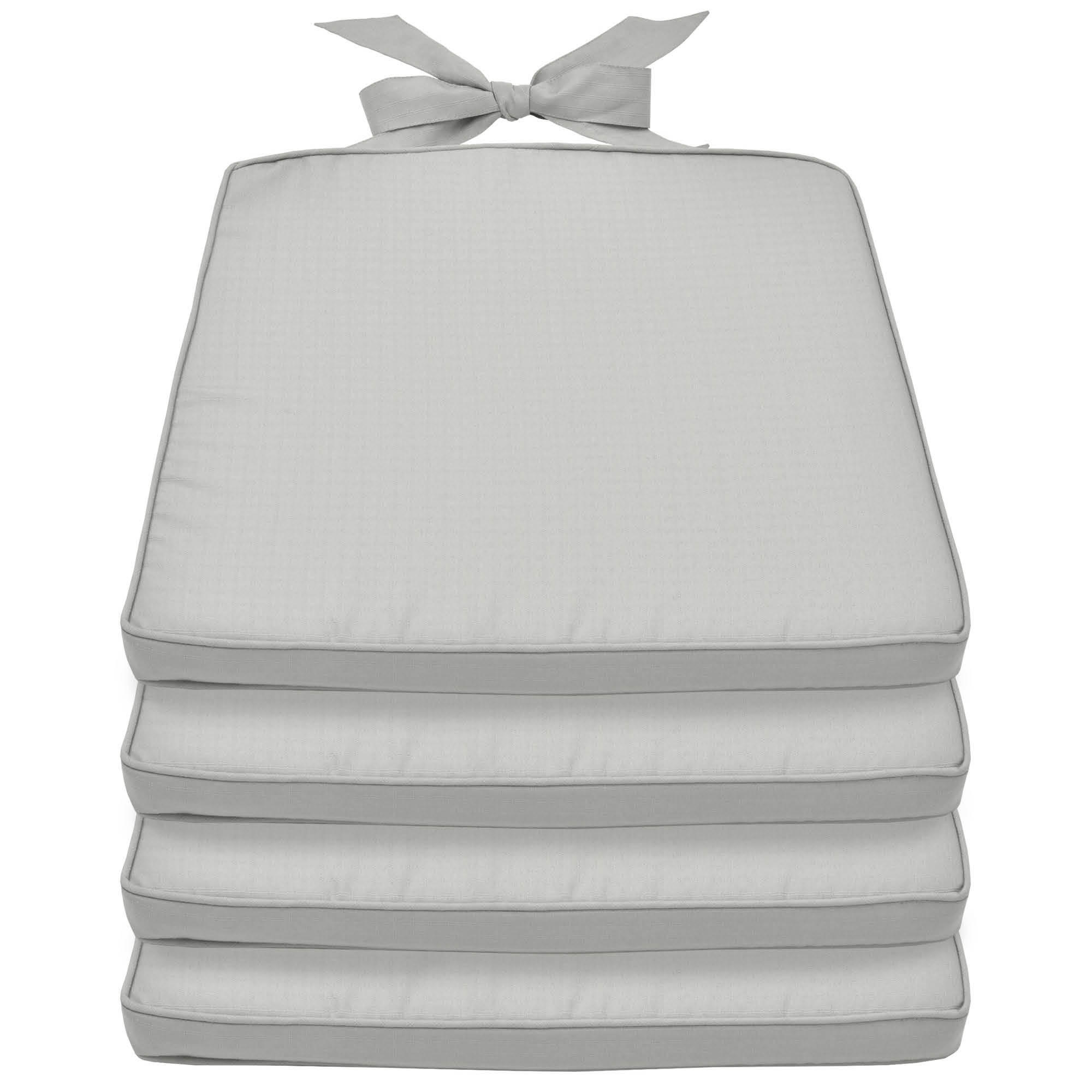 STUHLKISSEN Pia 45/40/5 cm Hellgrau 4tlg - Hellgrau, Textil (40/45cm) - Beautissu 