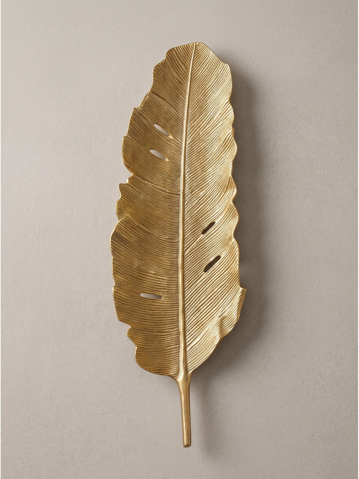 DEKOSCHALE SUBIACO, Aluminium, handgefertigt, Gold, 60 x 18 x 4 cm - Goldfarben, Metall (4cm) - KADIMA DESIGN