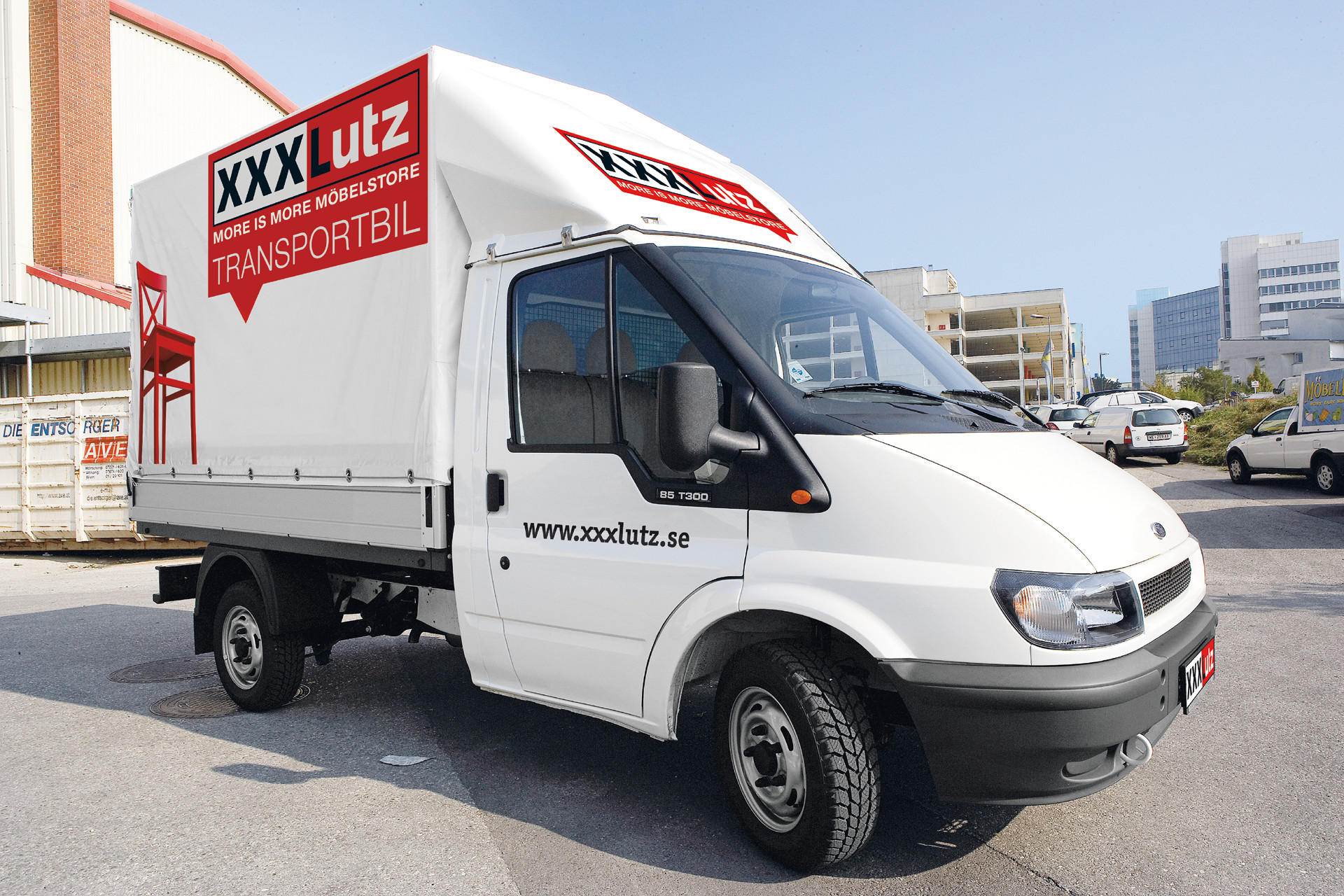 Leverans transportbil XXXLutz