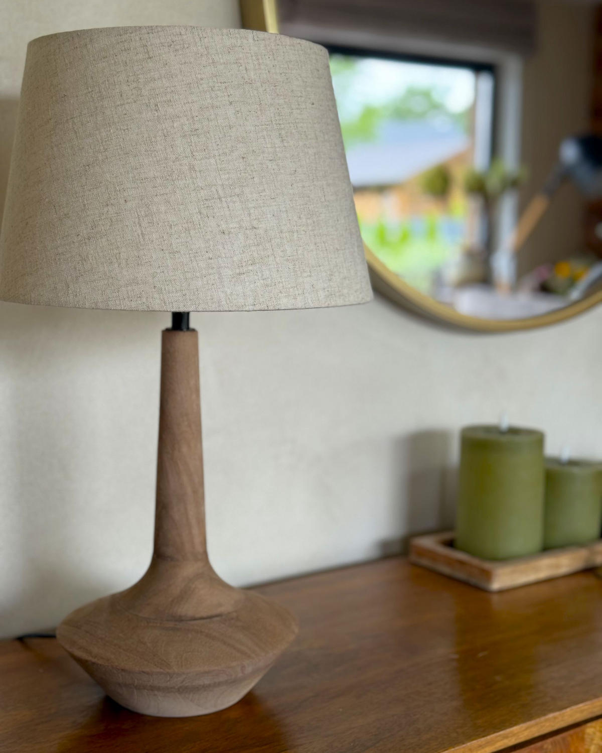 TISCHLAMPE Mangoholz Dunkelbraun Godawari - Beige/Braun, Holz (30/30/54cm) - Beliani