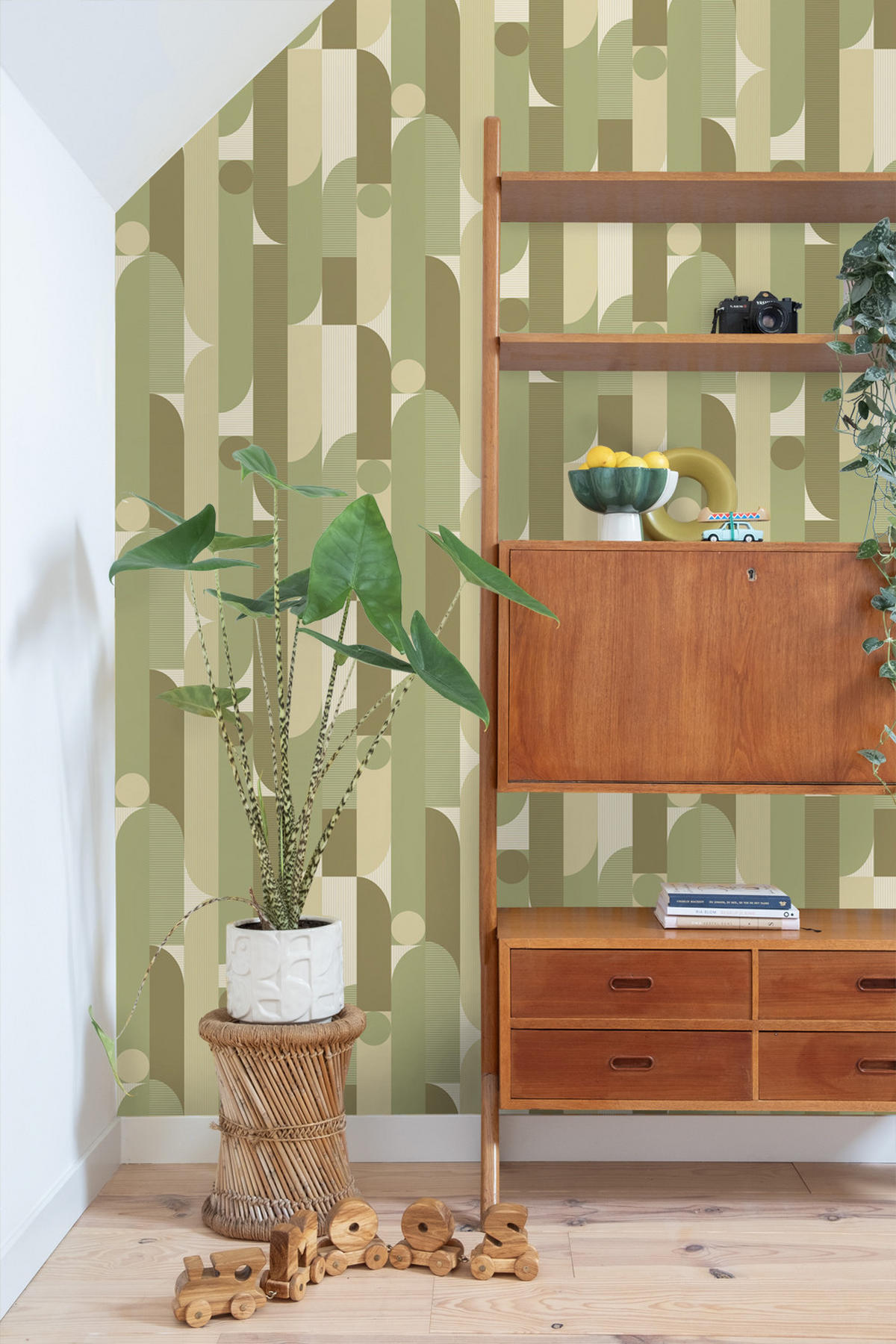 TAPETE geometrische Formen 50 x 900 cm - Grün, Papier (50/900cm) - ESTAhome