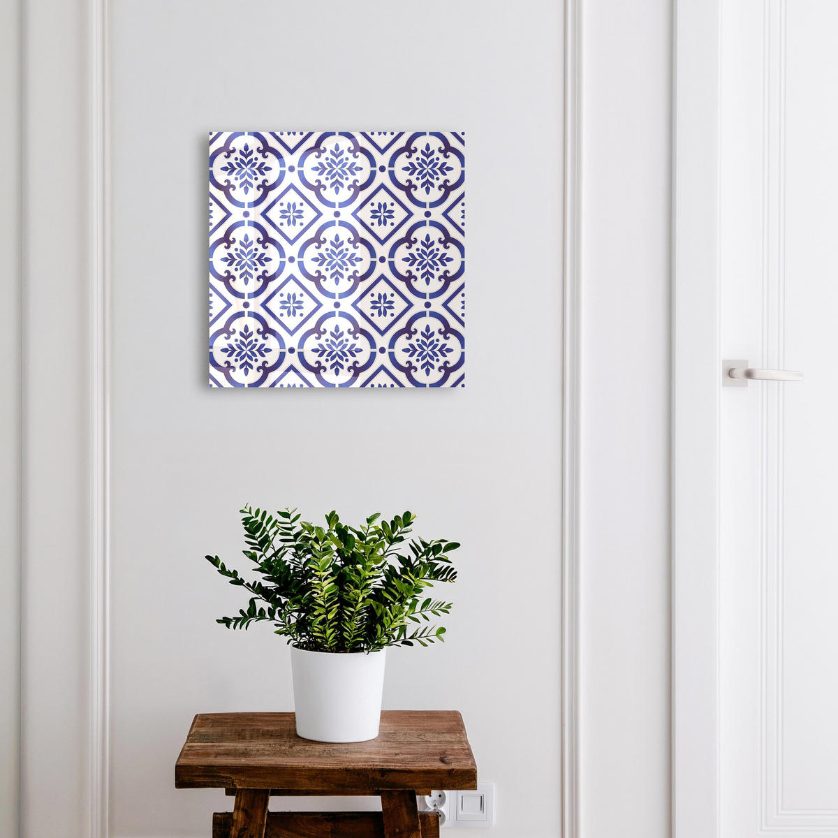 SCHLÜSSELBOX Weiß 30x30 cm – Türöffnung nach rechts - Elegante Muster - Blau, Metall (30/30/5cm) - TULUP