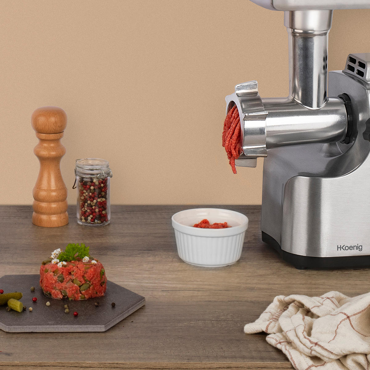 FLEISCHWOLF WMG800 Silber, bis zu 2kg/min, Edelstahlschneideblatt, 3 Hackgittergrößen, 2 Geschwindigkeiten - Silberfarben, Metall (22/36/29cm) - HKoenig