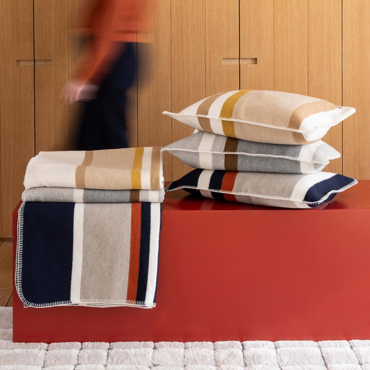 RECYCELTES JACQUARD-KISSEN Gioia perlweiß 40 x 65 cm - Hellgrau, Textil (40/65cm) - Vivaraise