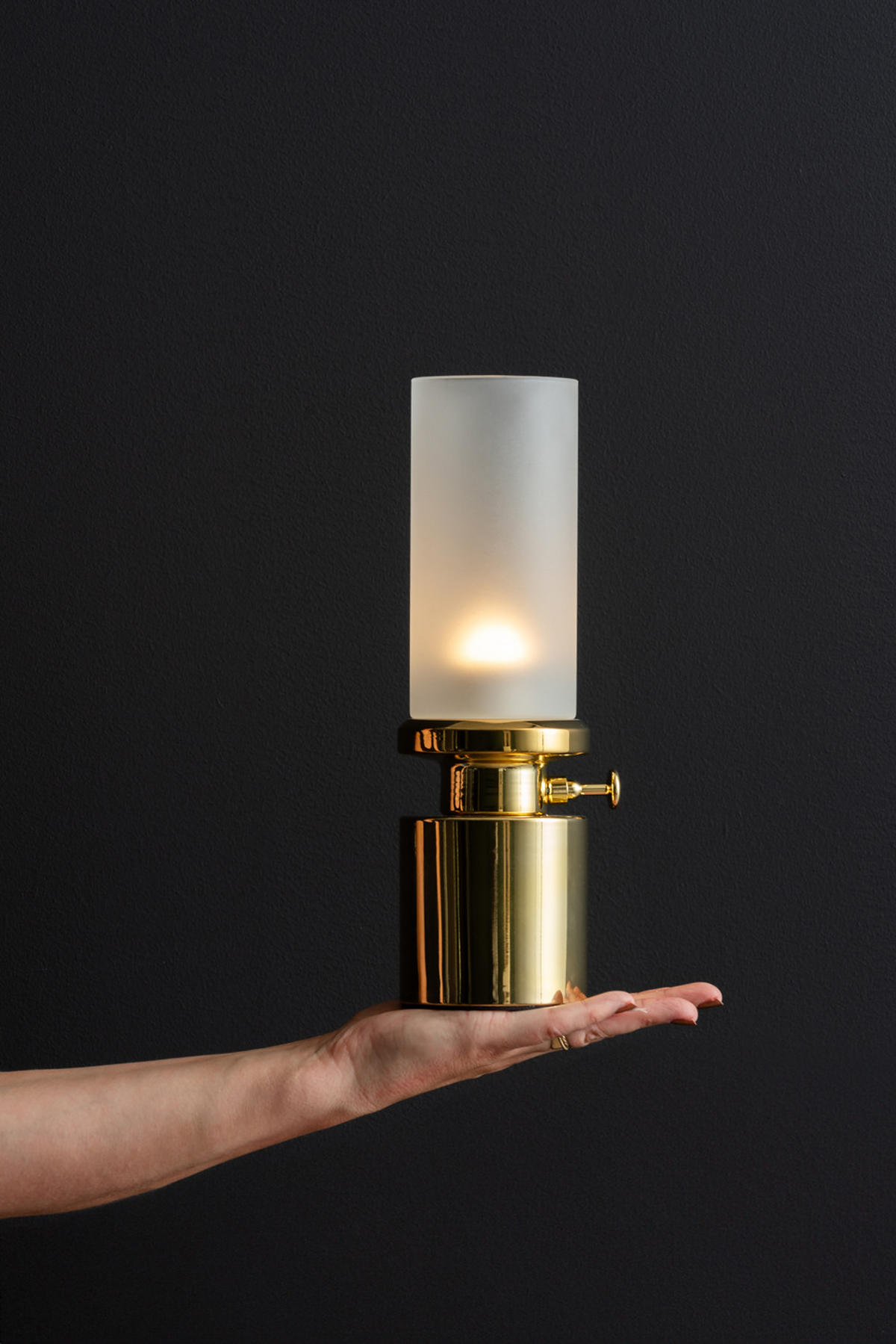TISCHLAMPE Camp LED 7.8/7.8/29.5 cm - Goldfarben, Metall (7.8/7.8/29.5cm) - Leitmotiv
