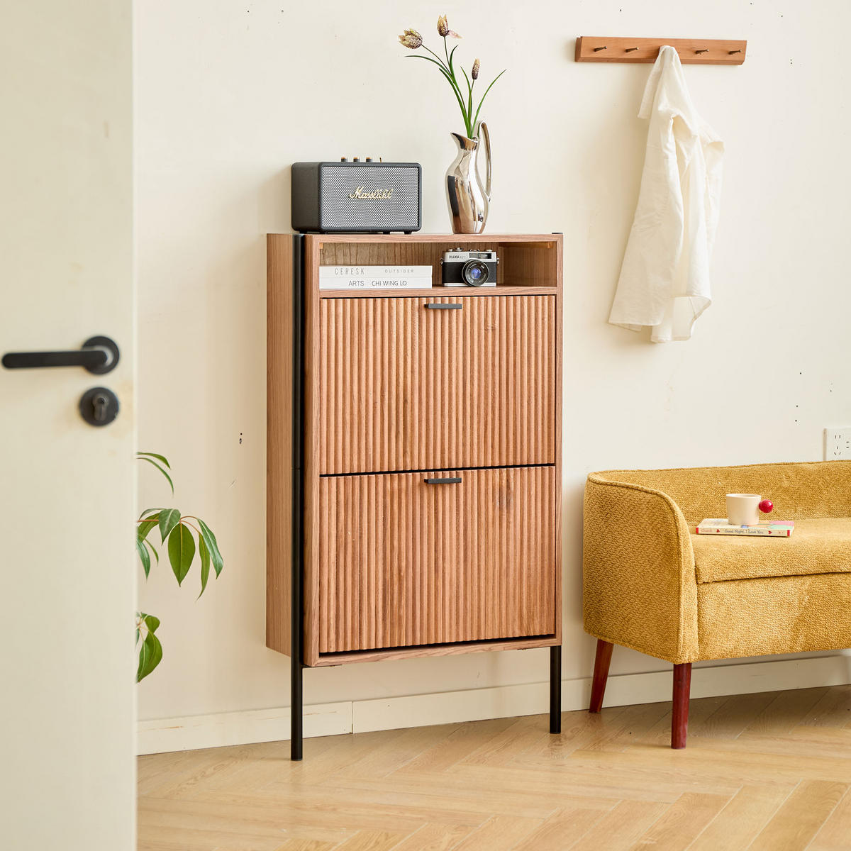 SCHUHSCHRANK Nussbaumholz Braun - Braun, Holz (65/111/25cm) - Nordlys