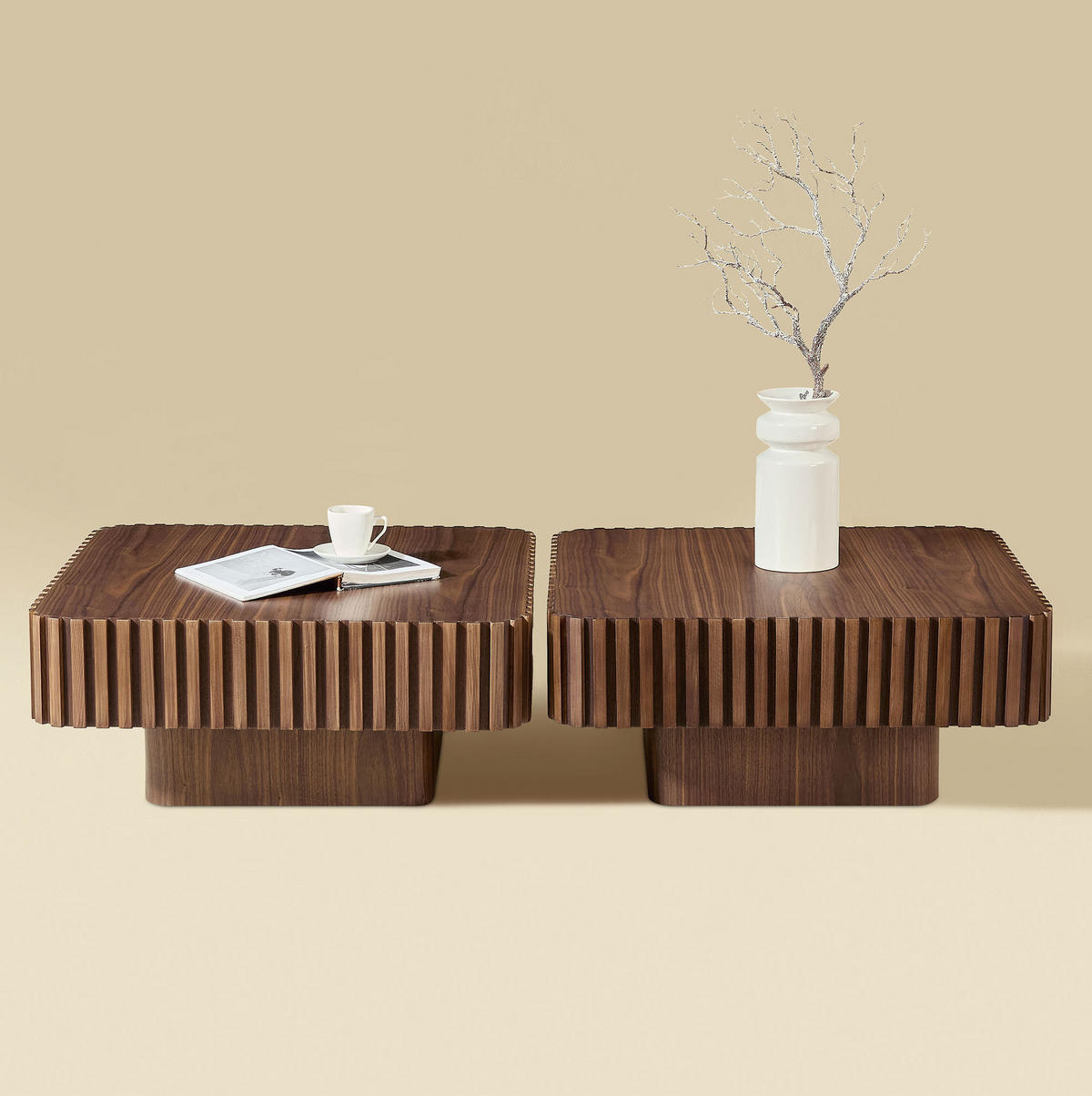 COUCHTISCH 80/80 cm in Walnussfarben aus MDF und Massivholzrahmen - Walnussfarben, Holzwerkstoff (80/80/35cm) - BEAOK