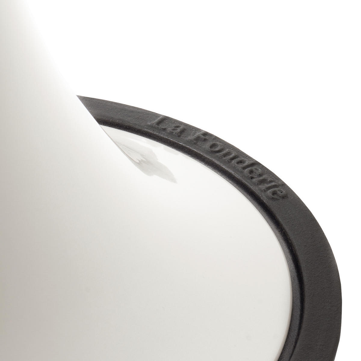 TAJINE ASILAH Beige, aus emailliertem Gusseisen, Schüssel und Deckel aus Gusseisen, Kapazität 2,5 L - Beige, Metall (29.2/29.2/24.5cm) - La Fonderie 1890