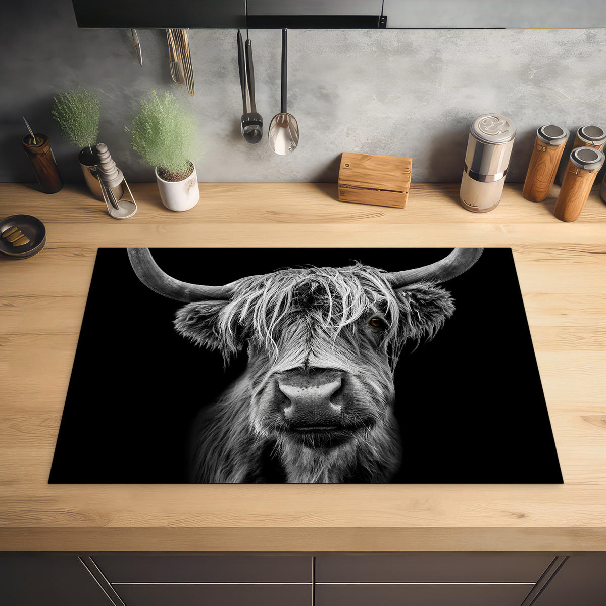HERDABDECKPLATTE Schottischer Highlander - Hörner - Schwarz - Weiß - Kuh - Wild - Tiere Ceranfeldabdeckung 80x52 cm - Schwarz, Kunststoff (80/52/0.2cm) - MuchoWow