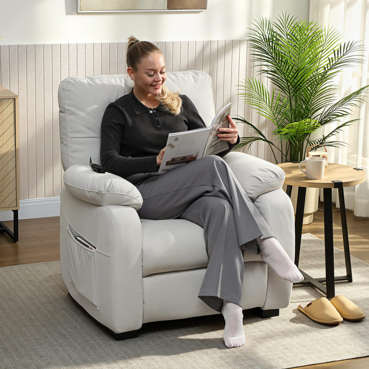 RELAXSESSEL DE-15436 elektrisch neigbar mit USB und Fußstütze Creme - Creme, Metall (90/103/96cm) - ComfortXL