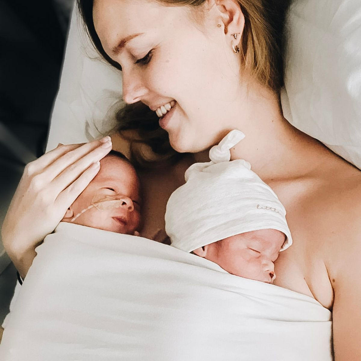 Thumbnail - Hoppediz 2-In-1, Rot, Textil, 57x44 cm, Baby on Tour, Babytragen & Tragetücher