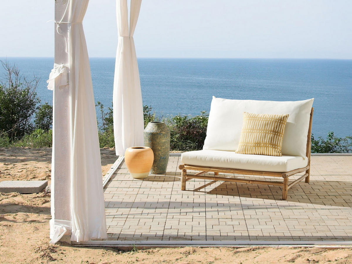 GARTENSESSEL Massivholz cremeweiß Todi - Hellbraun/Creme, Holz (102/74/85cm) - Beliani