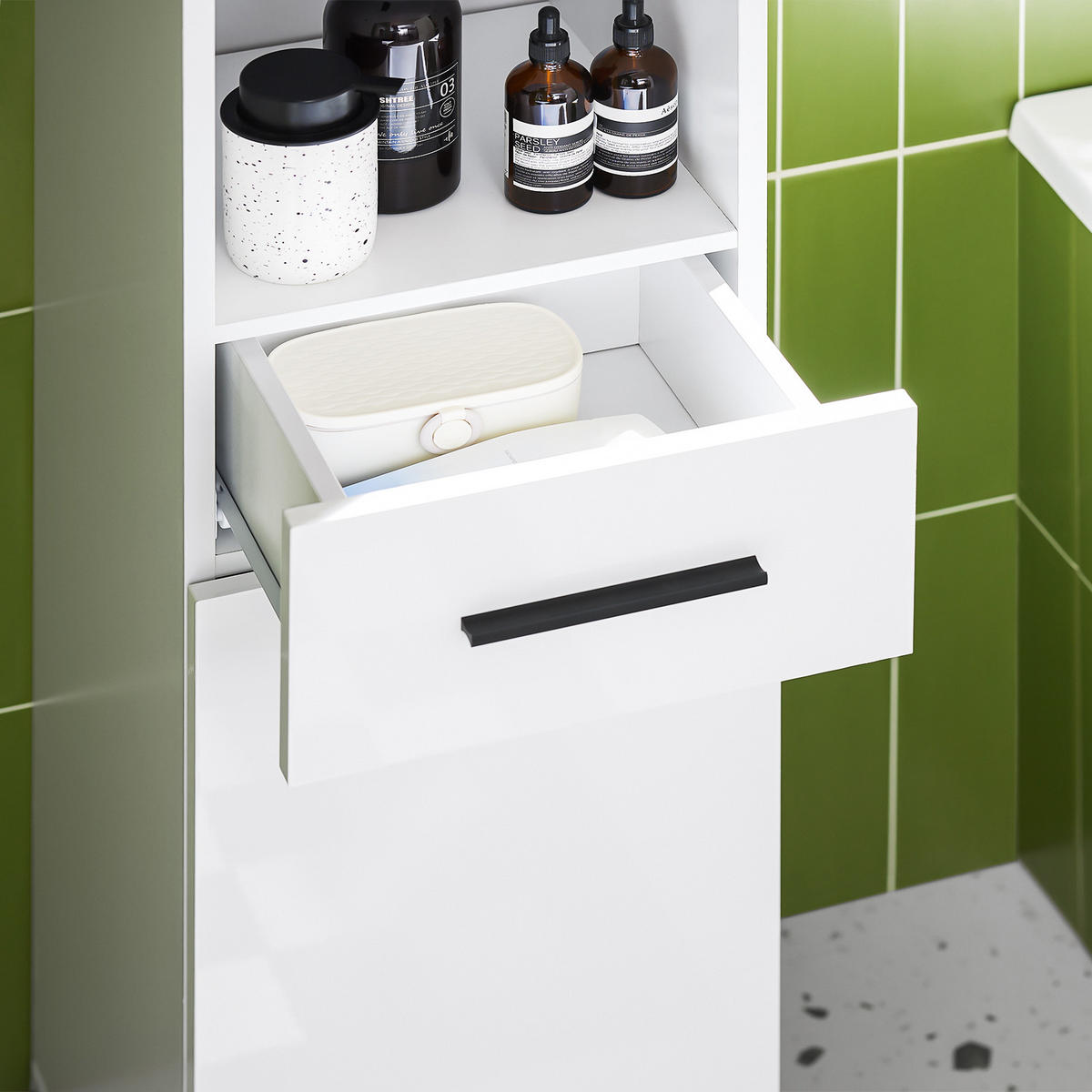 HOCHSCHRANK Weiß - Weiß, Holzwerkstoff (30/182/31cm) - SoBuy