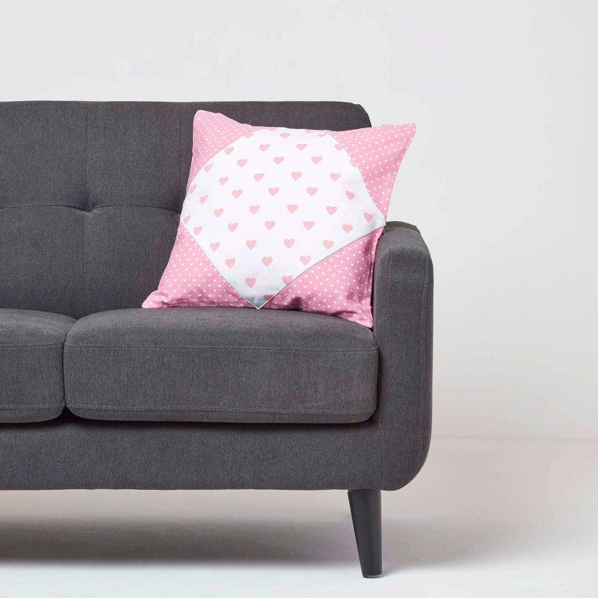 PATCHWORK-KISSENHÜLLE Herzen 45/45 cm - Rosa, Textil (45/45cm) - Homescapes