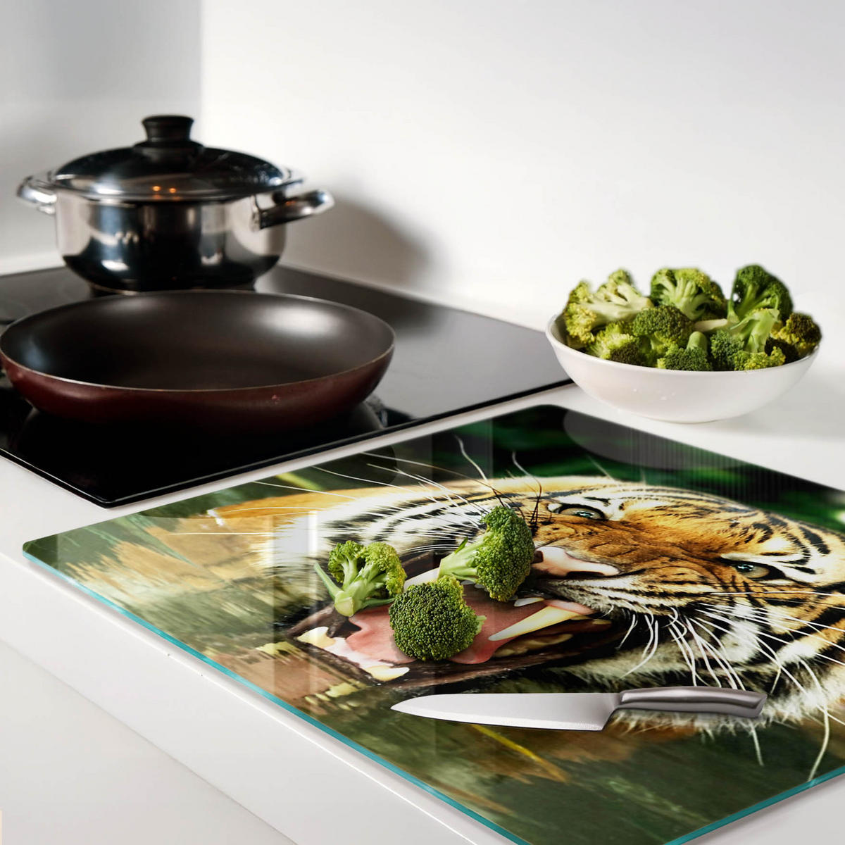 GLASPLATTE 60x52 cm Brüllender Tiger - Orange, Glas (60/0.4/52cm) - TULUP