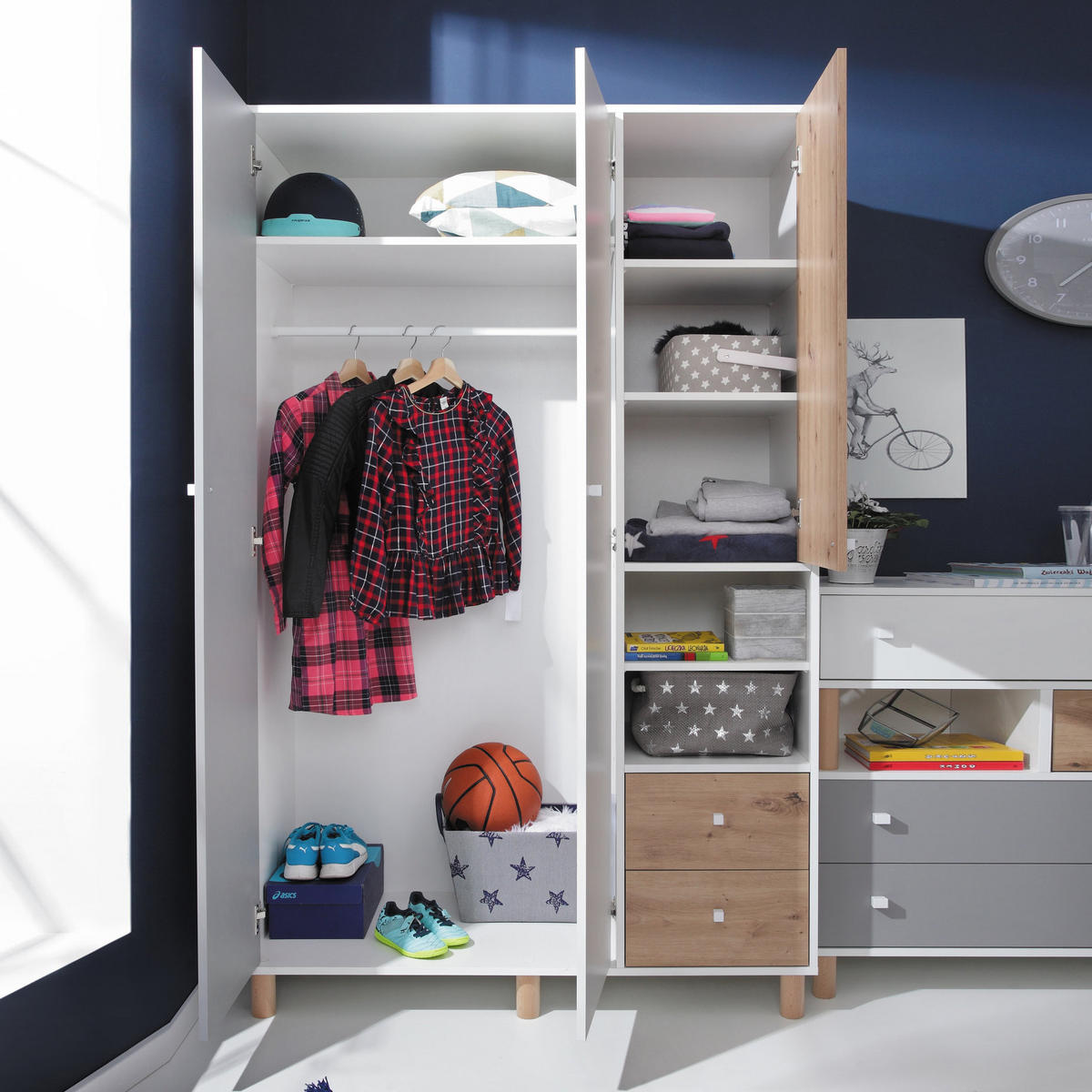 DREHTÜRENSCHRANK Figo mit 3 Türen und 2 Schubladen - Weiß/Eiche Artisan, Holzwerkstoff (120/190/50cm) - Beautysofa