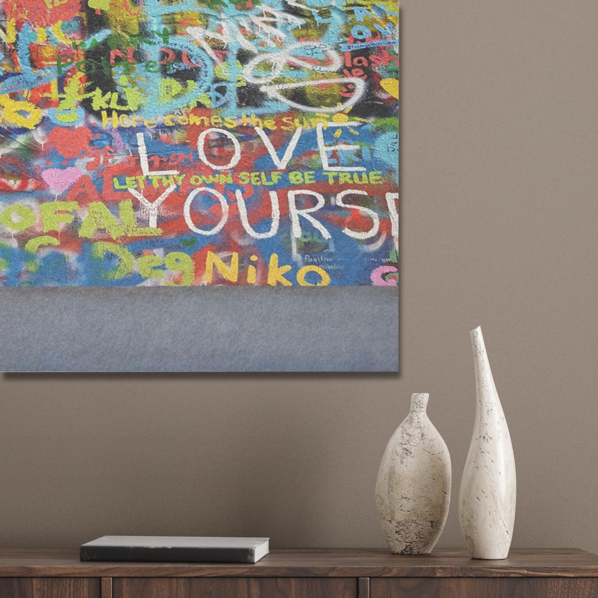 AKUSTIKBILD Graffiti - Junge - Ilussie - Straßenkunst Gemälde 80x60 cm - Hellgrau, Textil (80/60/0.9cm) - MuchoWow