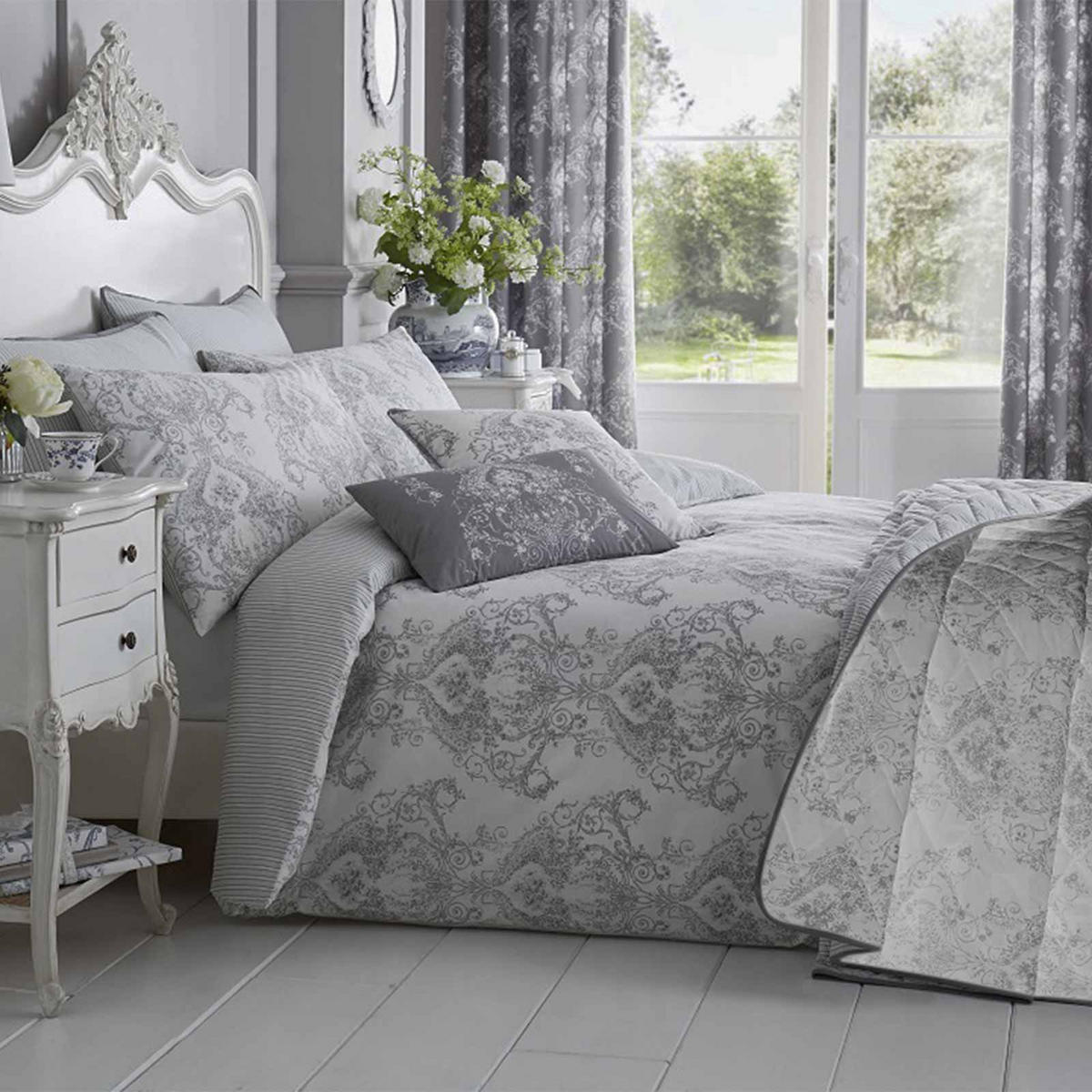 TAGESDECKE Toile-De-Jouy 200/200 cm - Grau, Textil (200/200cm) - Homescapes