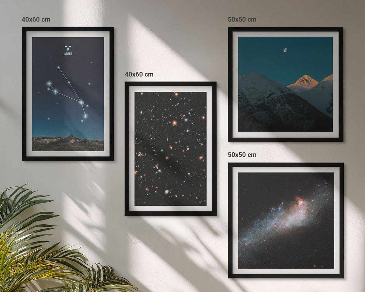 BILDER SET 4er Set - 50x50 cm & 40x60 cm Schwarzer Rahmen - Kosmische Landschaften von Galaxien - Schwarz, Kunststoff (50/50cm) - TULUP