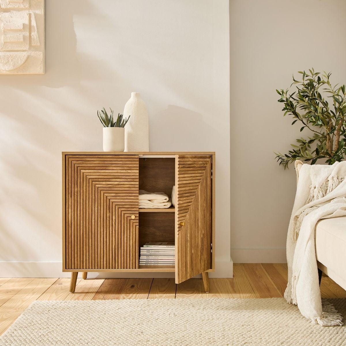 SIDEBOARD 2 Türen in Lamellenoptik in L-Form Eden 80/39/75 cm - Eschefarben, Holzwerkstoff (39/75/47cm) - Calicosy