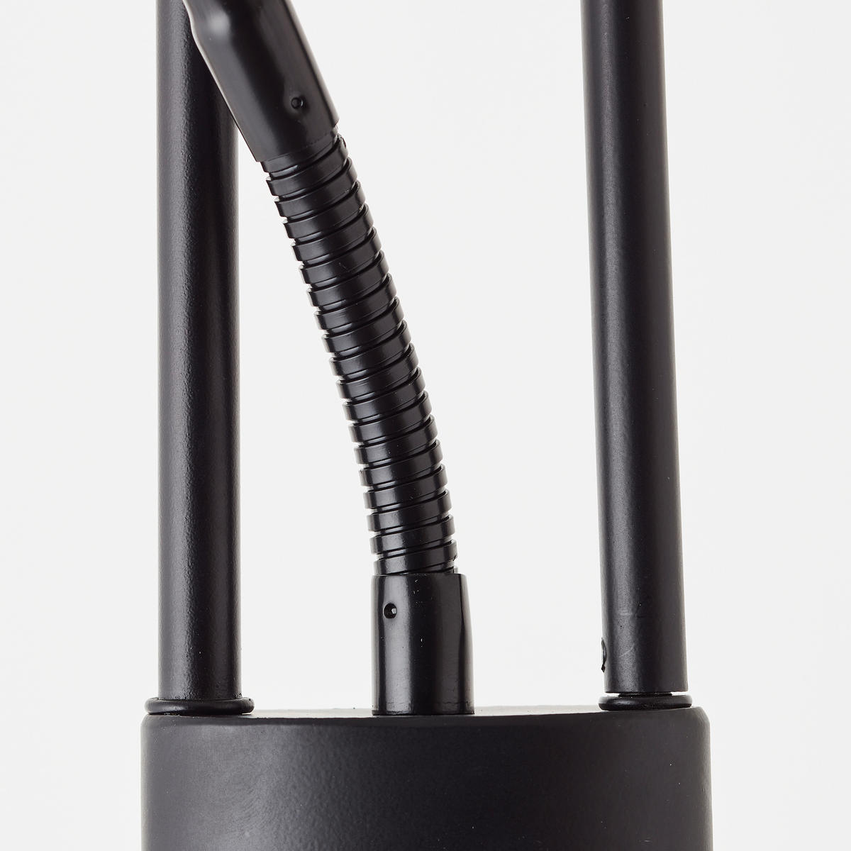 DECKENFLUTER Finn G93035/06 - Schwarz, Metall (61/32.2/179cm) - Brilliant