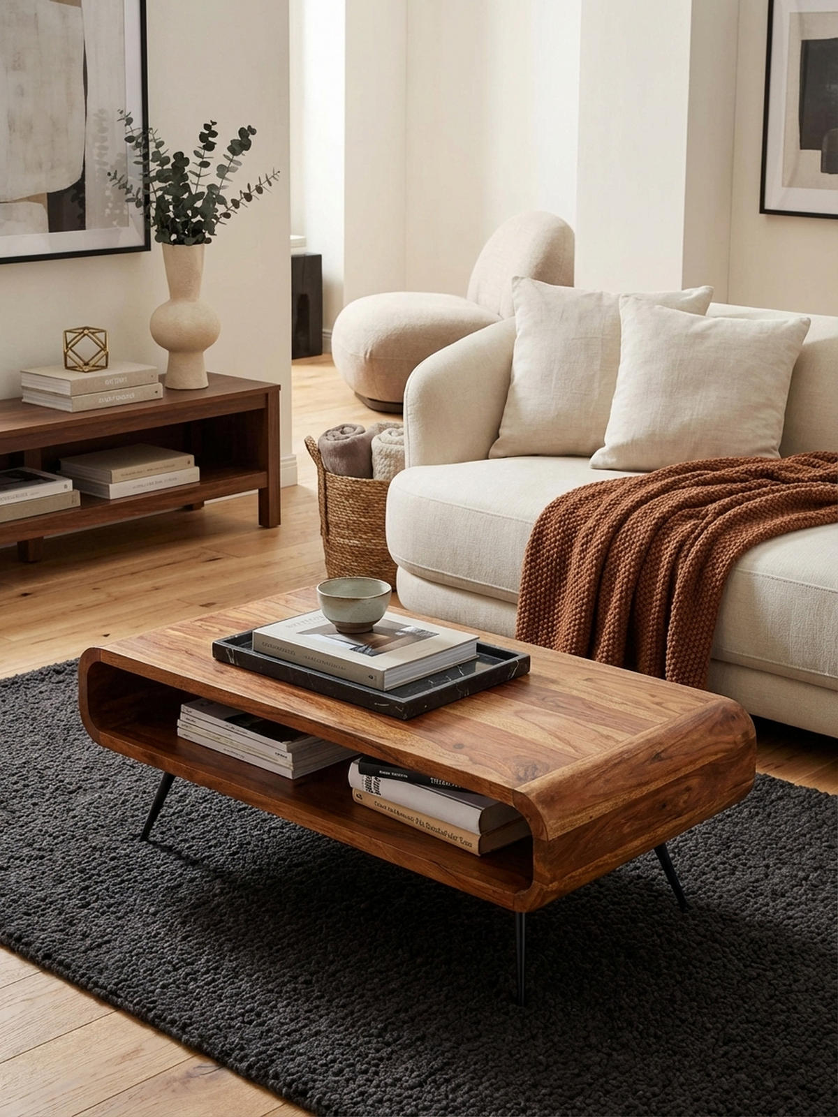 WOHNZIMMERTISCH Massivholz Sheesham, Modernes Design mit Staufach - Schwarz/Braun, Holz/Metall (55/90/30cm) - KADIMA DESIGN