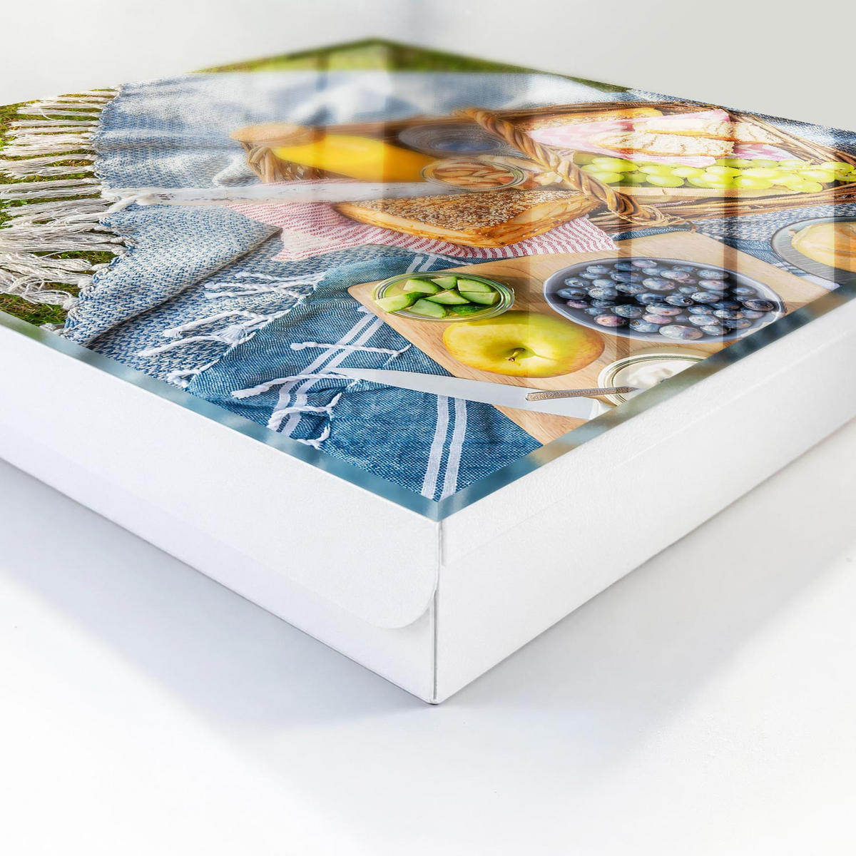 SCHLÜSSELBOX Weiß 30x30 cm – Türöffnung nach rechts - Ein idyllisches Picknick - Grün, Metall (30/30/5cm) - TULUP