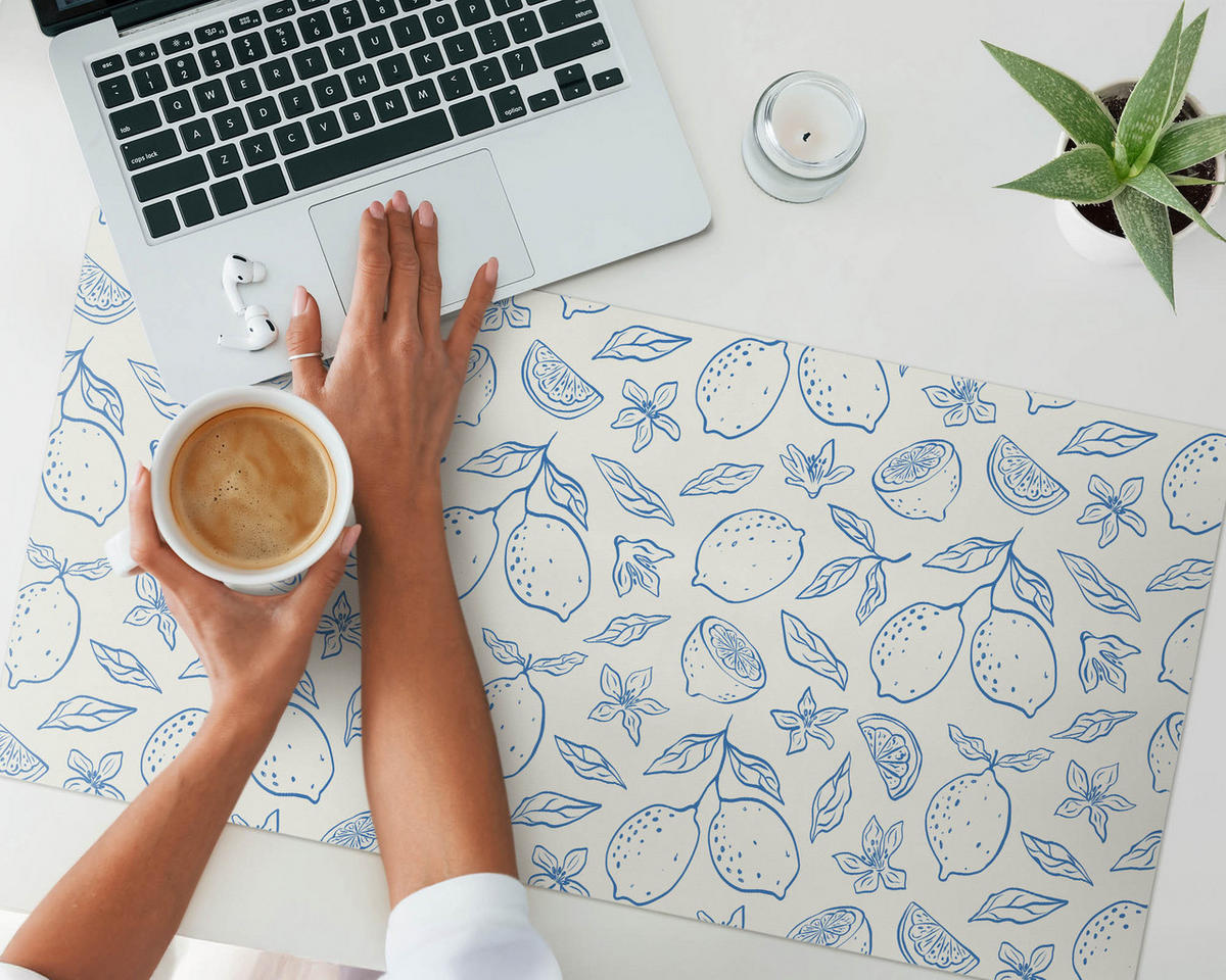 SCHREIBTISCHUNTERLAGE 90x45 cm Blau - Pastellblau, Kunststoff (1.6/90/45cm) - Wallfluent