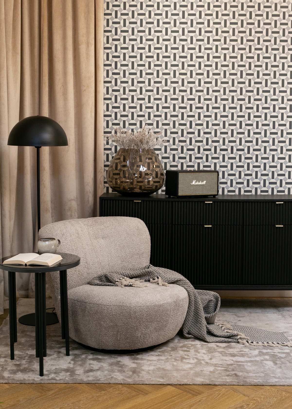 SIDEBOARD Vellore Schwarz 154 cm - Goldfarben/Schwarz, Holzwerkstoff/Metall (154/83/39cm) - Selsey