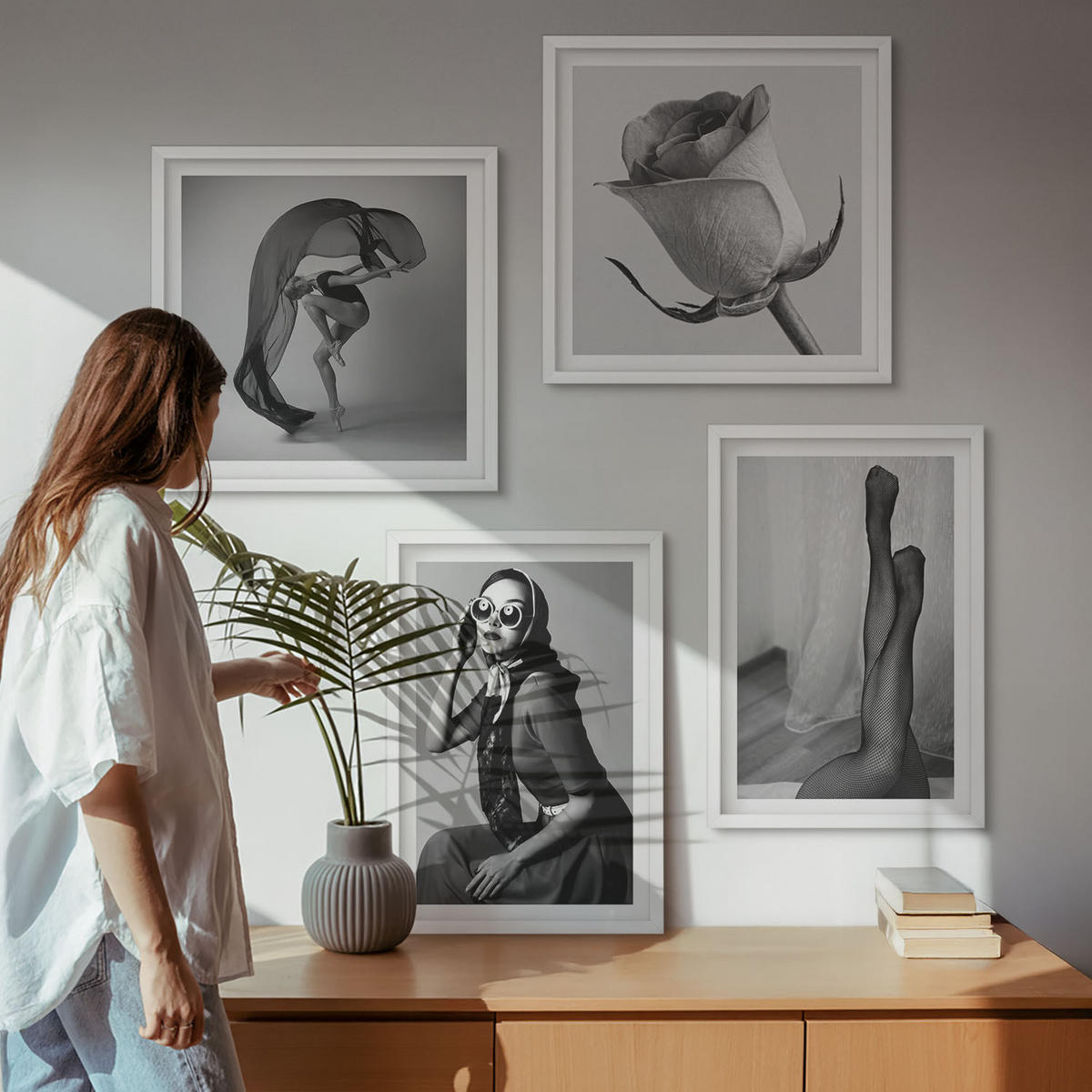 BILDER SET 4er Set - 50x50 cm & 40x60 cm Weißer Rahmen - Stilvolle Porträts eleganter Frauen - Weiß, Kunststoff (50/50cm) - TULUP