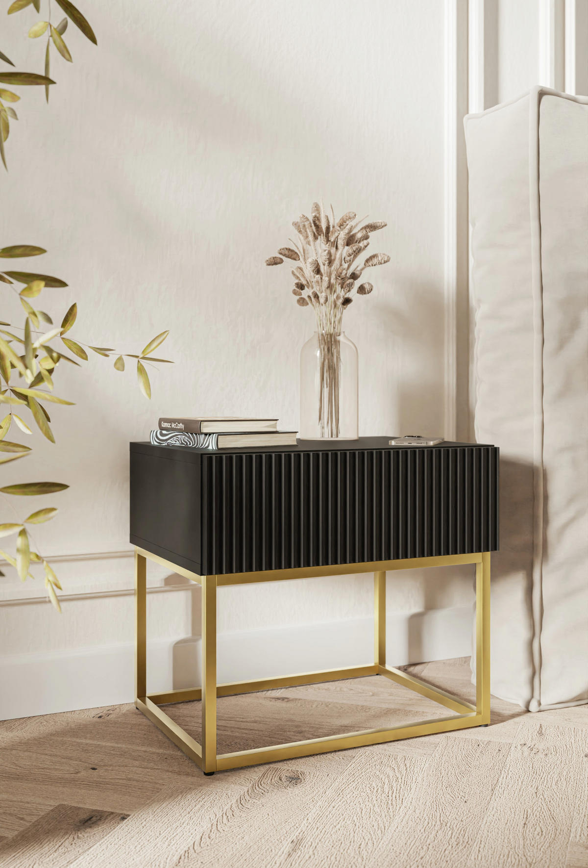 NACHTSCHRANK Veldio Schwarz mit goldenen Metallbeinen 50 cm - Goldfarben/Schwarz, Holzwerkstoff/Metall (50/44/35.6cm) - Selsey