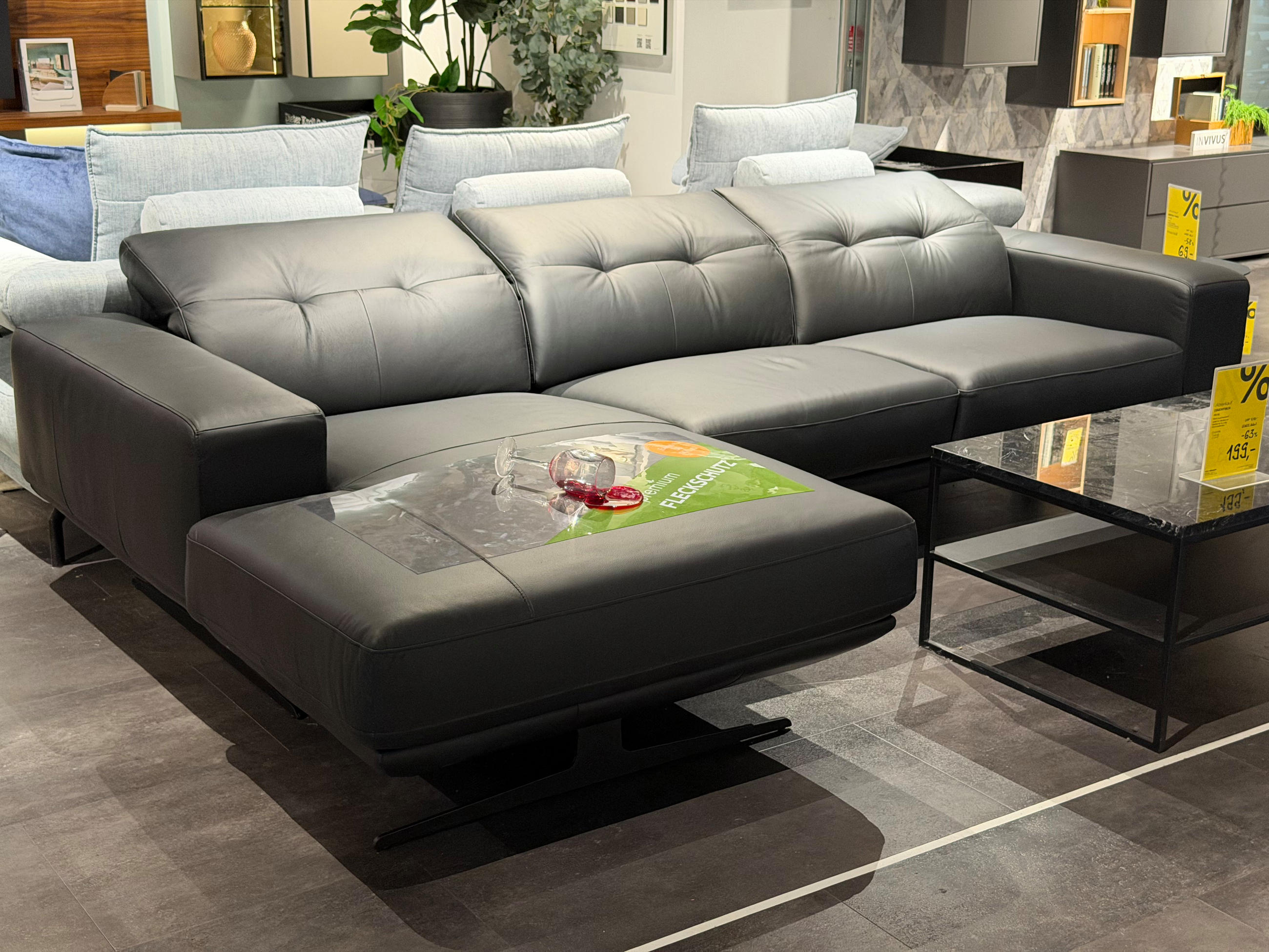 ECKSOFA ROM - Xora
