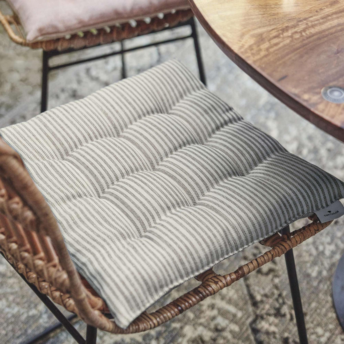 SITZKISSEN 4er Sparset FRESHSTRIPE4ER - Hellgrau, Textil (40/40/5cm) - Tom Tailor