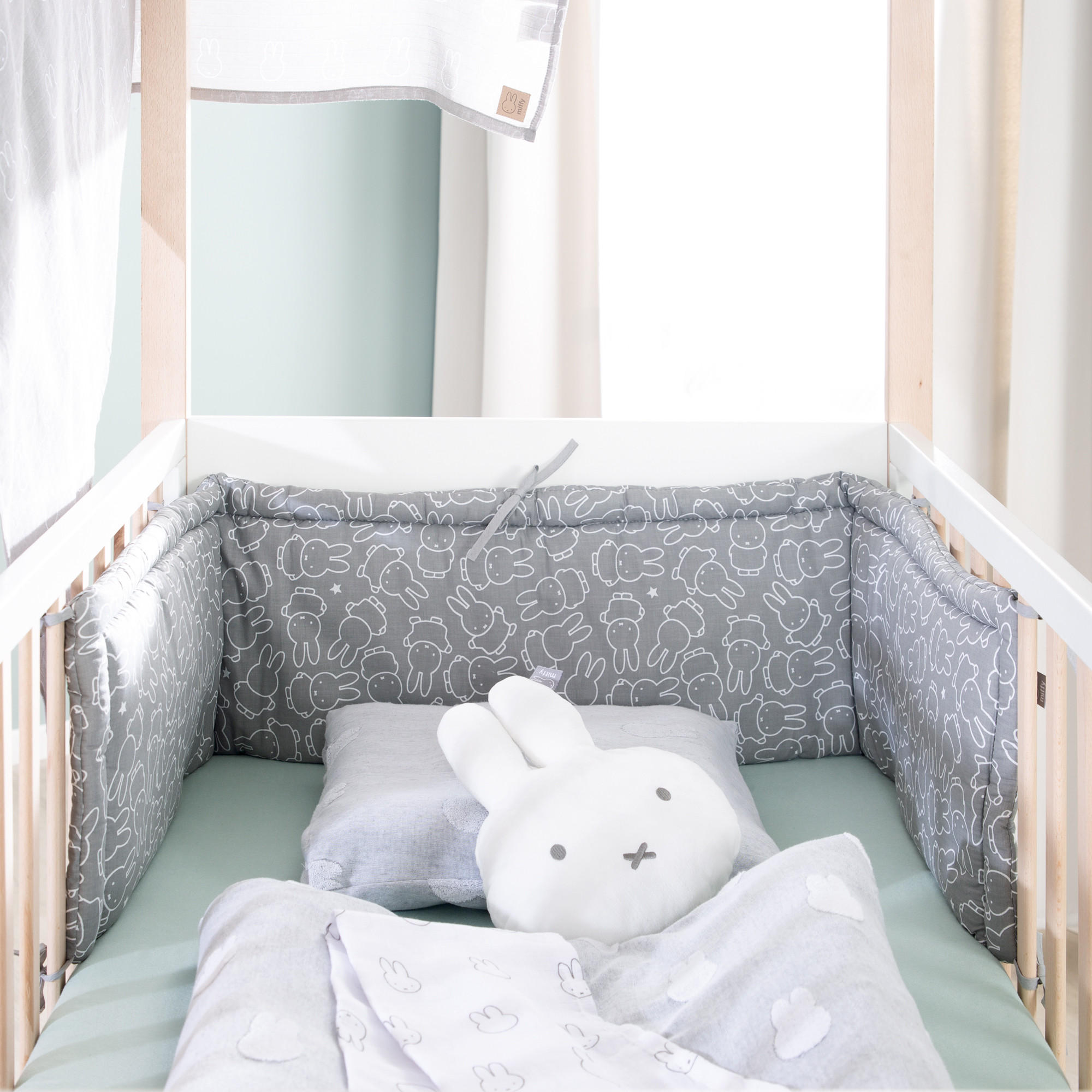 NESTCHEN miffy® - Grau, Textil (170/3cm) - Roba