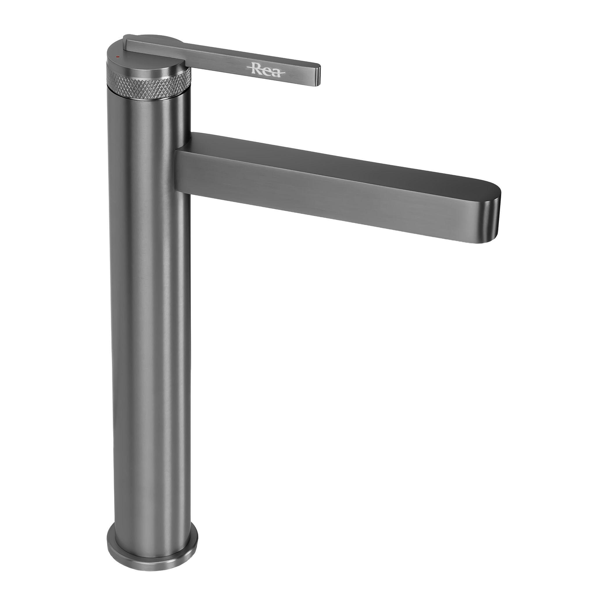 REA Waschbeckenarmatur Titan 4x28.7x15 cm