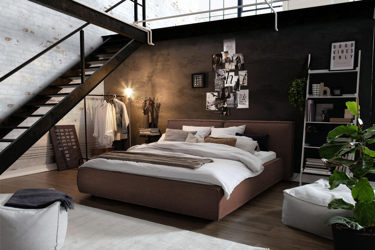 POLSTERBETT CARLO Braun Massivholz - Braun, Textil (140/200cm) - KAWOLA