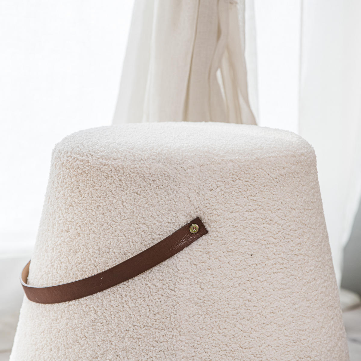 POUF Samt Weiß - Weiß, Textil (42/36/42cm) - Nordlys