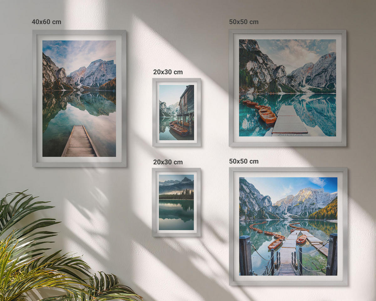 WANDBILDER 5er Set - 50x50 cm & 20x30 cm & 40x60 cm Silberner Rahmen - See Berge Holzboote - Silberfarben, Kunststoff (40/60cm) - ArtPrintCave