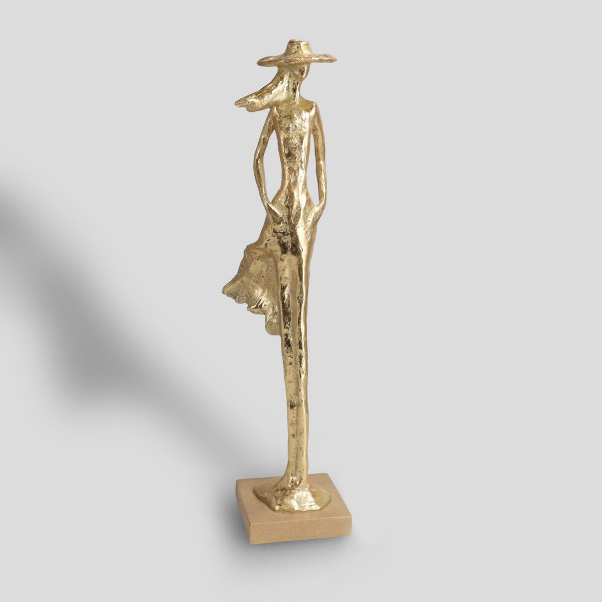 DEKOFIGUR Matres - Goldfarben, Kunststoff (11/45/10cm) - home&you