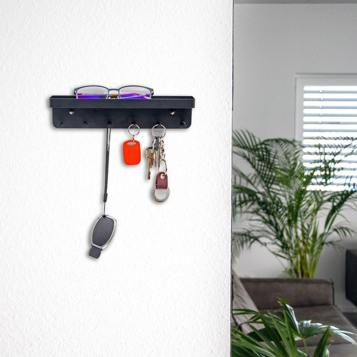 SCHLÜSSELBRETT mit Ablage Selbstklebend 24.5/6 cm - Schwarz, Kunststoff (6/4.7/24.5cm) - Intirilife